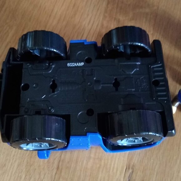 Paw Patrol Car & Chase Figures - Picture 4 of 4